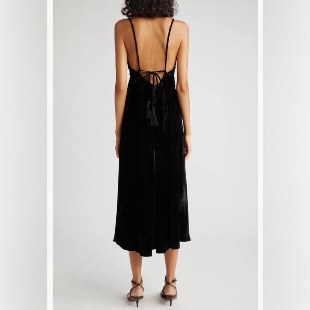 NWT $275 FARM Rio Richelieu Velvet Slipdress in BLACK - size Medium! - Picture 2 of 6